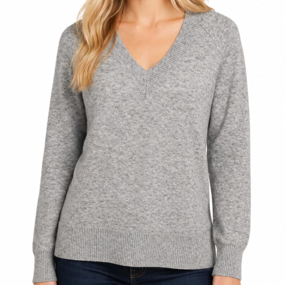LOFT Light Heather Marled Gray Sweater Size M V-Neck Pullover Long Sleeve NWT